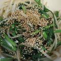 リープリヒ's cooksnap of when they made 春菊ともやしのナムル.