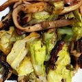 赤ツバメ's cooksnap of when they made コストコの焼きイカ！キャベツのバター焼き.