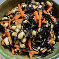 ＋SUN3's cooksnap of when they made 【学校給食】大豆とひじきのごまサラダ.