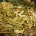 チーコ♡'s cooksnap of when they made ふきと油揚げの煮物.