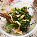 クックPQH528☆'s cooksnap of when they made 材料２つ　春菊と小揚のからし酢しょうゆ.