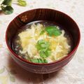 旦那は皿洗い's cooksnap of when they made ♪簡単三つ葉のかきたま汁.