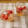 violets's cooksnap of when they made 農園レシピ・いちごのレモンソーダ水.