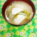 ふうはっちゃん's cooksnap of when they made かまぼこ味噌汁.