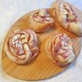 yesmama's cooksnap of when they made フレッシュ苺のマーブルホワイト.