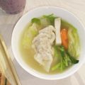 4児男子母さんの台所's cooksnap of when they made クレソンと餃子のスープ.