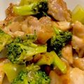 __st__'s cooksnap of when they made 鶏肉とブロッコリーのオイスターソース炒め.