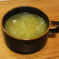 Asato★'s cooksnap of when they made 新玉ねぎとベーコンスープ.