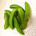 さつき⭐ママ's cooksnap of when they made 面倒なスナップえんどうの筋とり.