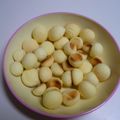 bonnet's cooksnap of when they made 思ったより大きかった（ToT）　卵ボウロ.