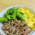 ☆yuk0☆'s cooksnap of when they made 鶏そぼろの三色丼.