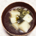 わたさな2016's cooksnap of when they made はんぺんとねぎとわかめのごま油香るスープ.