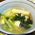 mummypig's cooksnap of when they made 定番！!ほうれん草と豆腐のお味噌汁.