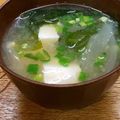プルンバゴ's cooksnap of when they made 新玉ねぎと☆生わかめと☆豆腐のお味噌汁☆.
