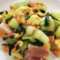 happy☆love's cooksnap of when they made 簡単美味♪チンゲン菜と卵のオイスター炒め.