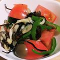 すずなまり's cooksnap of when they made ピーマンとトマトの塩昆布和え.