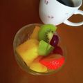 りよんじゃ's cooksnap of when they made たっぷりデザートお弁当にも♥フルーツ盛り.