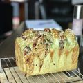 ladyoscar's cooksnap of when they made 簡単な変わり成形　折り込み食パン.