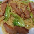 くぅ95021623's cooksnap of when they made ねぎチャーシューとキャベツのパスタ.