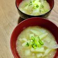 2880naaao's cooksnap of when they made ジャガイモと玉ねぎの味噌汁.