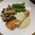 ポメちょん's cooksnap of when they made 鮭のムニエル☆チーズクリームソースがけ♪.