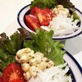 asuuumomo's cooksnap of when they made ほんのり甘い♪ミックスナッツ和えサラダ.
