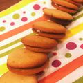 ズボラの食いしん坊。's cooksnap of when they made 【卵白消費☆】チョコサンド ラングドシャ.