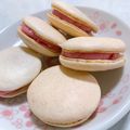 いちごオレ。's cooksnap of when they made アーモンドプードル不要*マカロン.