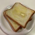 papikun's cooksnap of when they made しみこむハチミツバタートースト.