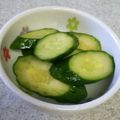 うぐいす♪'s cooksnap of when they made 超～簡単！ほんだしdeきゅうり☆.