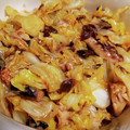 SAIPAN's cooksnap of when they made さばの水煮缶ときゃべつの中華丼.