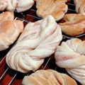 はるのひゆたか's cooksnap of when they made 濃厚いちごミルクシート(折り込みパン用).