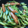 okapi☆☆'s cooksnap of when they made 生活クラブ セロリときゅうり炒め.