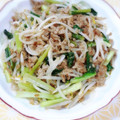ふうはっちゃん's cooksnap of when they made うちのごはん風？！もやしと挽肉の味噌炒め.