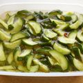 お塩と砂糖's cooksnap of when they made きゅうりのにんにく浅漬け.