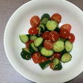 うたちゃん☆'s cooksnap of when they made トマトときゅうりのごま酢和え.