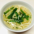azbjbn's cooksnap of when they made 簡単！！にらとえのきの中華スープ.