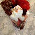 1035's cooksnap of when they made フルーツパフェ♡市販のソフトクリームで.