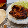 minami飯's cooksnap of when they made しょうゆ麹でとりもも照り焼き.