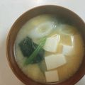 あんまかろん☆'s cooksnap of when they made ほうれん草と豆富の味噌汁.