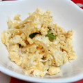 みっくママ's cooksnap of when they made 炒り卵とアボカドサラダ☆マヨわさびソース.