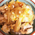 ジュンぺさん's cooksnap of when they made めんつゆで簡単☆とろとろ親子丼.