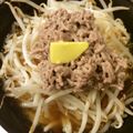ベティ３'s cooksnap of when they made 豚もやしのガリバタしょうゆラーメン.