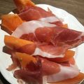 Yokchina's cooksnap of when they made 簡単すぎな生ハムメロン.