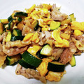 10りい's cooksnap of when they made ズッキーニと豚肉のオイスターたまご炒め.