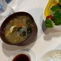 まいもぐ2020's cooksnap of when they made 炒めて、旨い【新玉ねぎとワカメのお味噌汁.