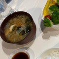 まいもぐ2020's cooksnap of when they made 炒めて、旨い【新玉ねぎとワカメのお味噌汁.