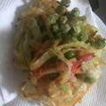 にゃんこりんご's cooksnap of when they made えんどう豆と新玉ねぎのかきあげ.