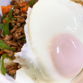 どんぐりきのこ's cooksnap of when they made 簡単！ピーマンと人参のそぼろ丼.