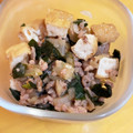 オカサク's cooksnap of when they made 離乳食完了期 厚揚げとニラのそぼろ炒め.